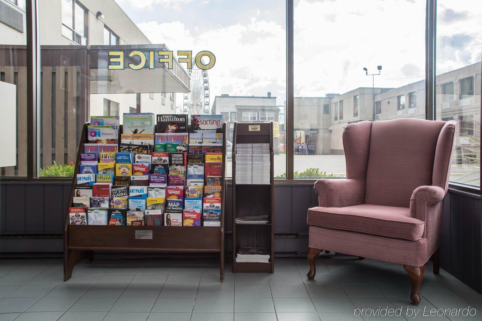 Econo Lodge By The Falls Niagara-vízesés Kültér fotó