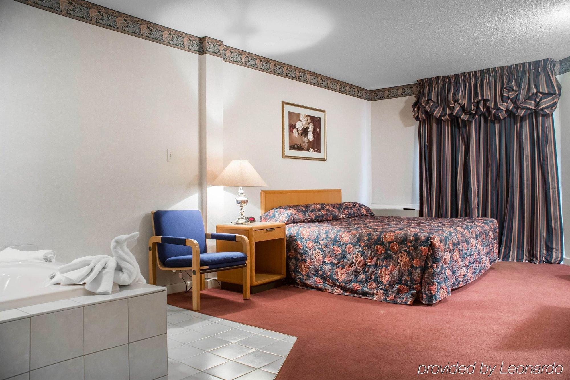 Econo Lodge By The Falls Niagara-vízesés Kültér fotó