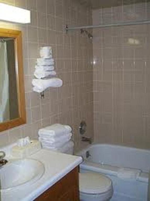 Econo Lodge By The Falls Niagara-vízesés Kültér fotó